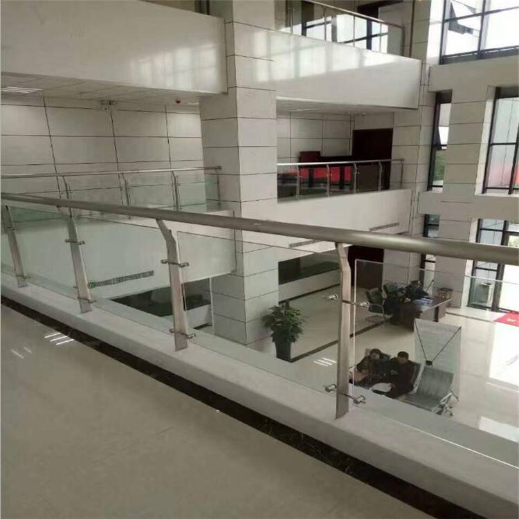 不锈钢立柱属于什么类目