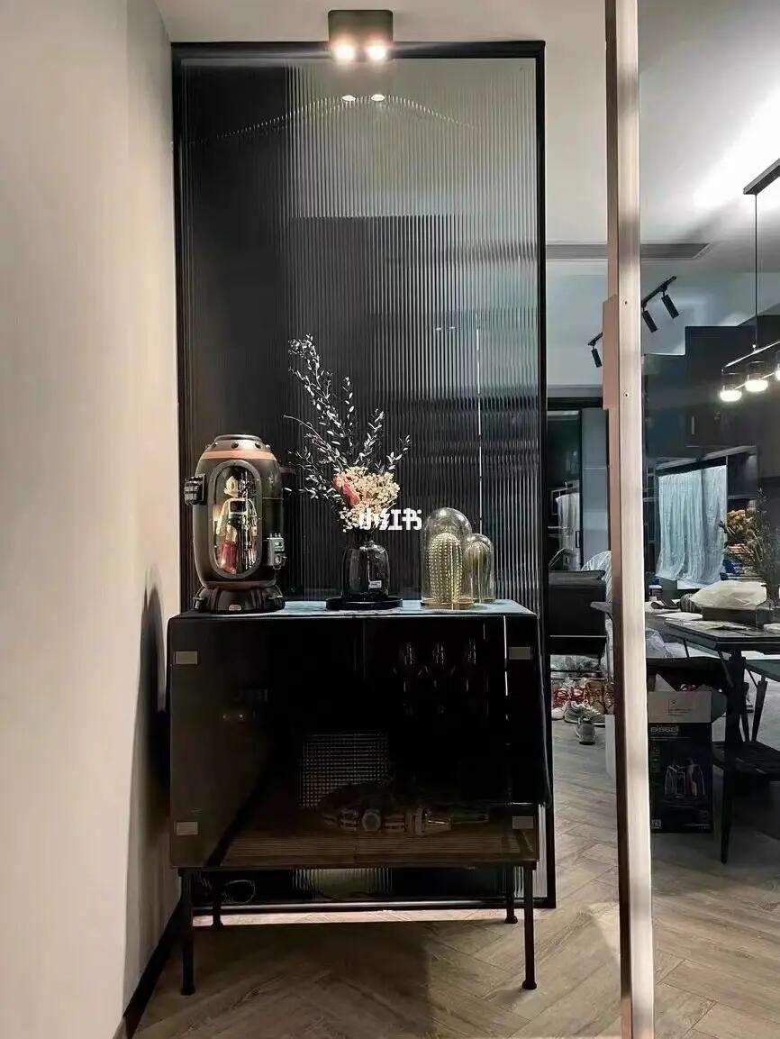 黑色铝合金窗户效果图
