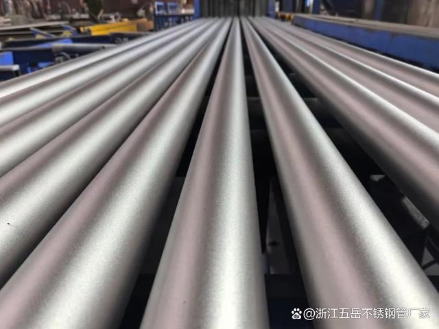 不锈钢管表面的脏如何清洗