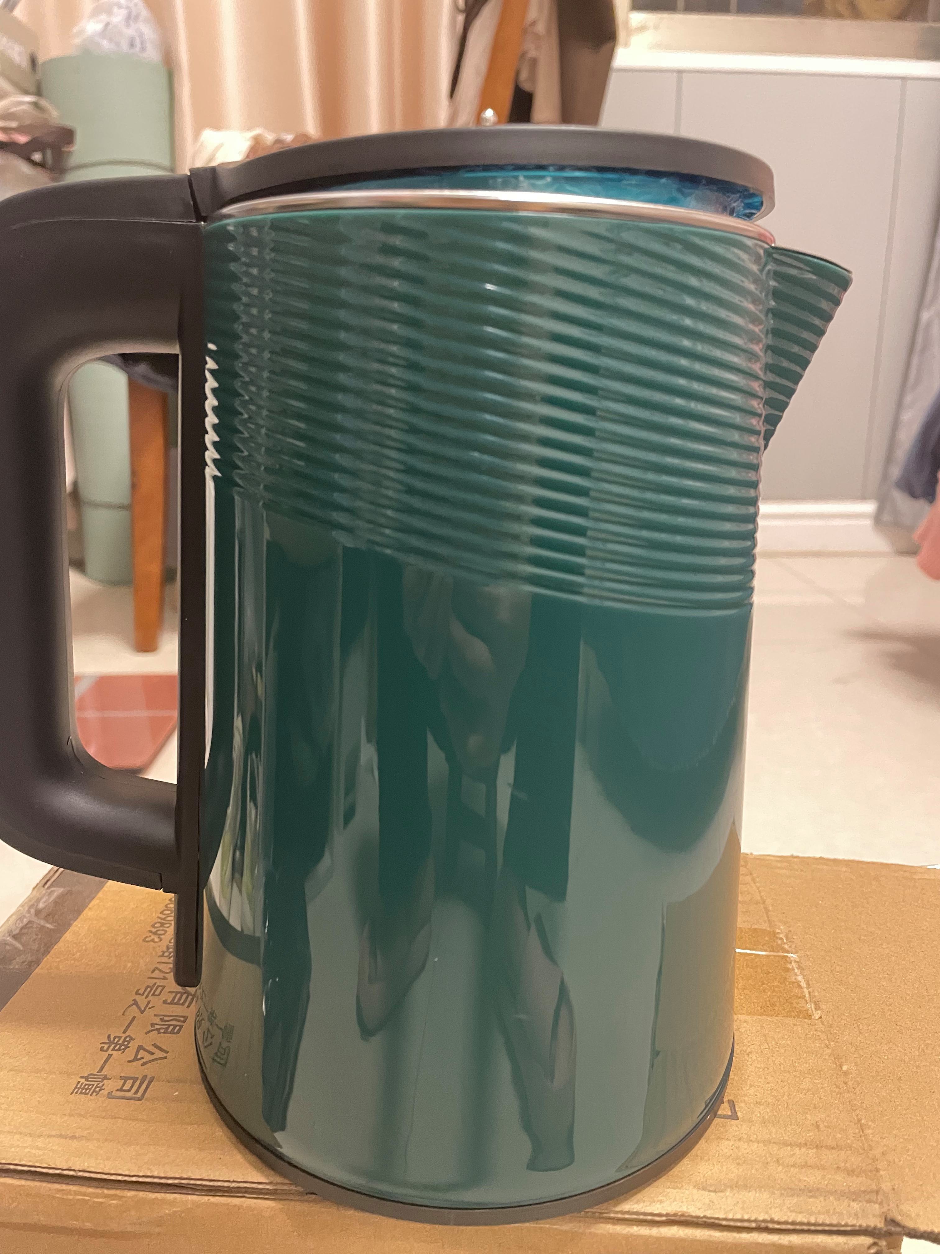 电热壶食品级不锈钢好还是304好?