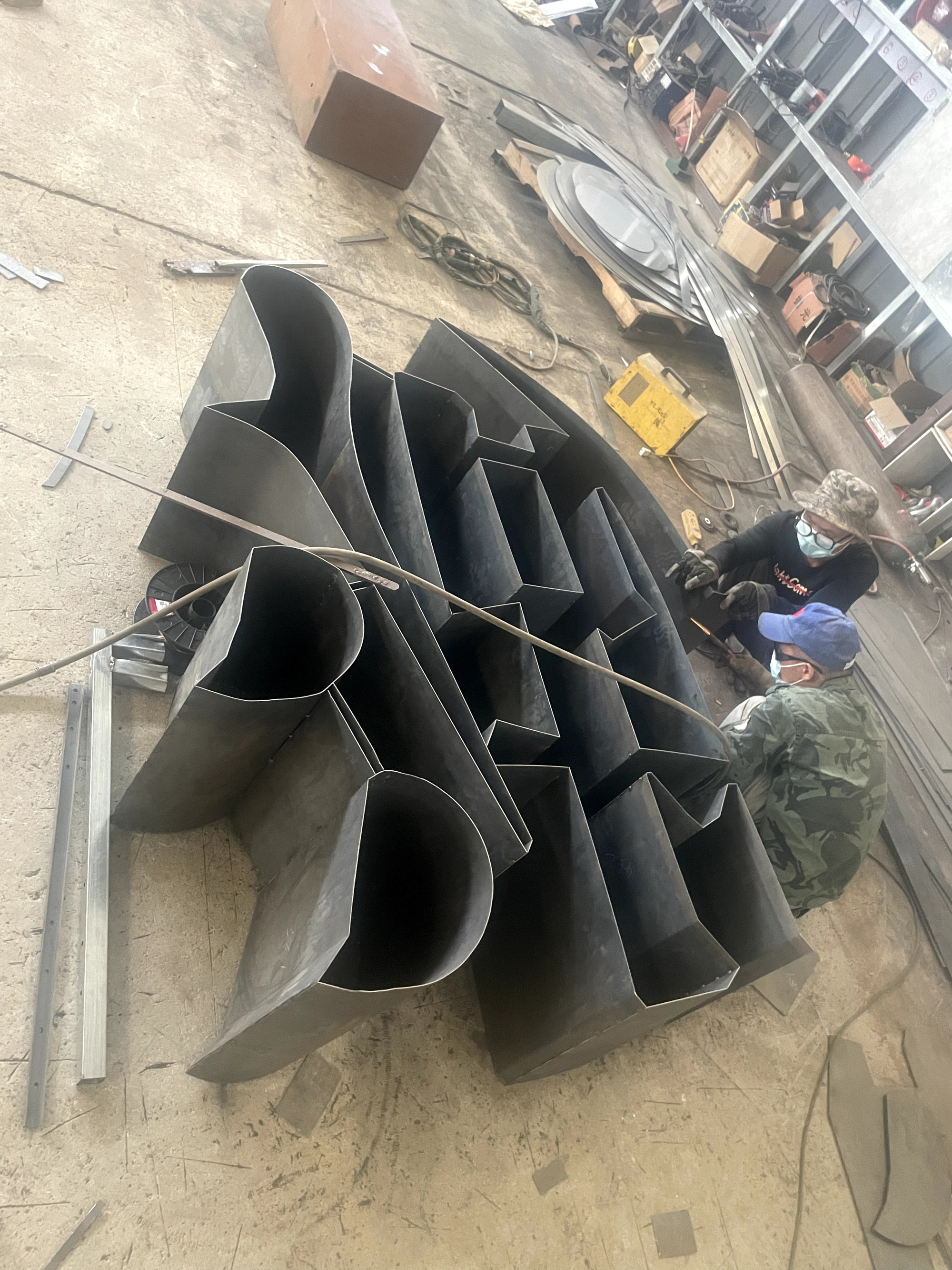 钢结构廊道制作安装多少钱一吨