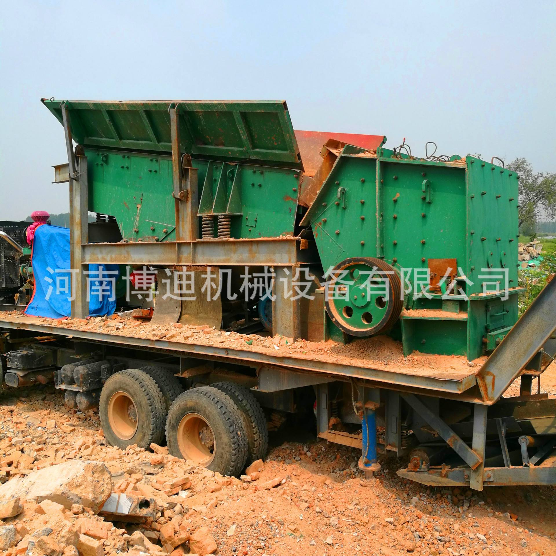移动破碎机价格多少钱一台啊