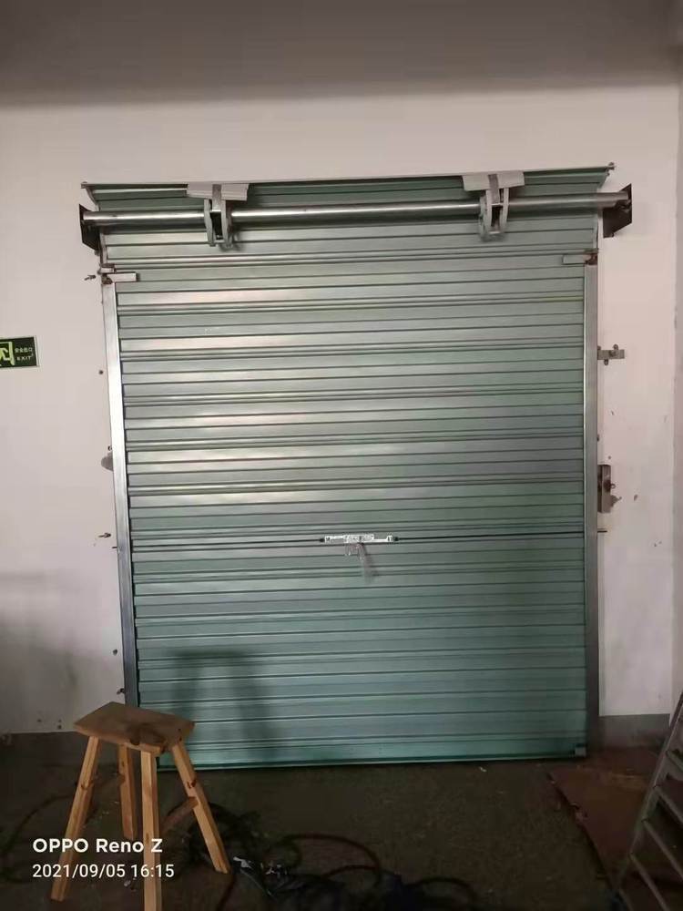 手动卷帘门安装视频教程全集