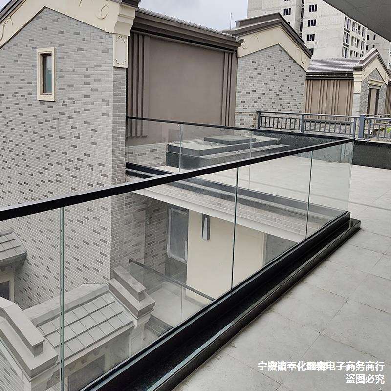 不锈钢框架怎样装玻璃视频