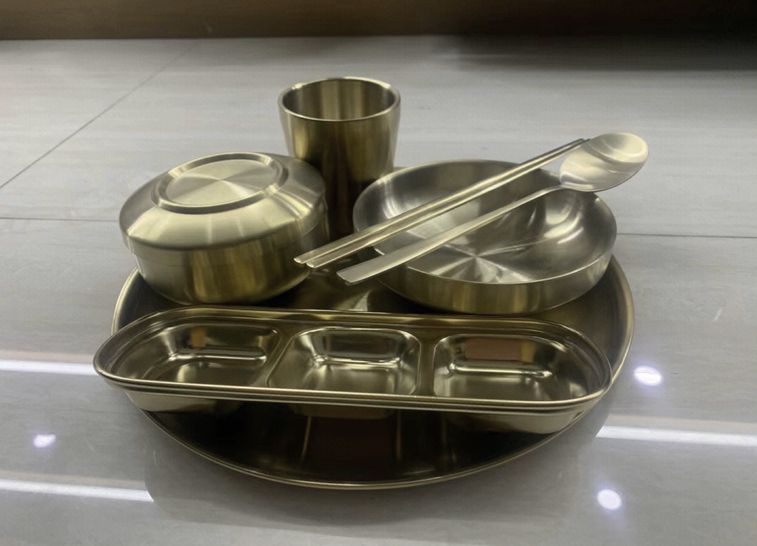 不锈钢餐具如何正确使用视频