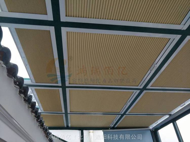 阳光房遮阳帘什么颜色效果好
