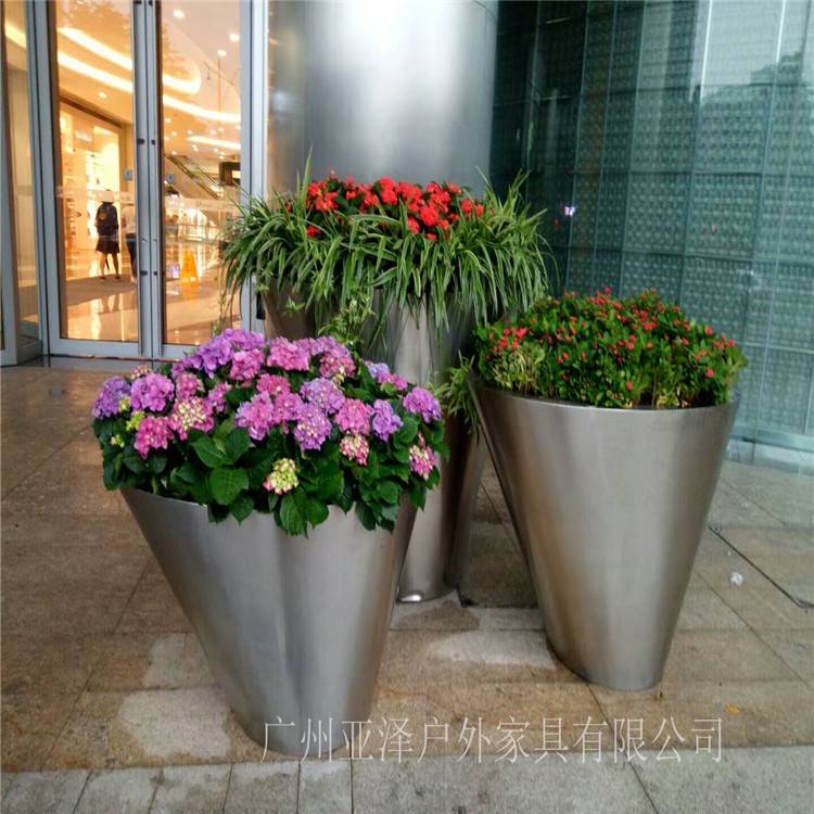 不锈钢花盆能养植物吗视频