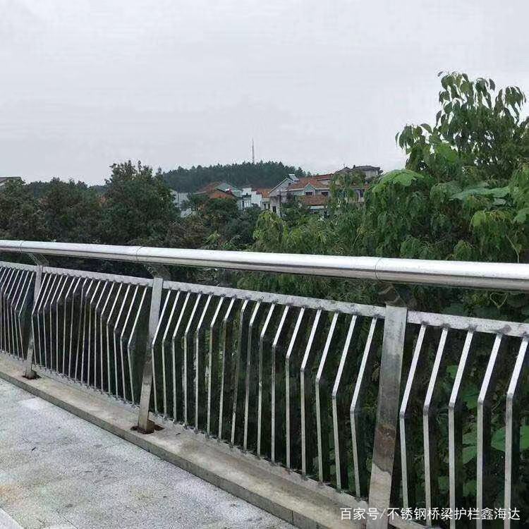 不锈钢护栏图片大全造型