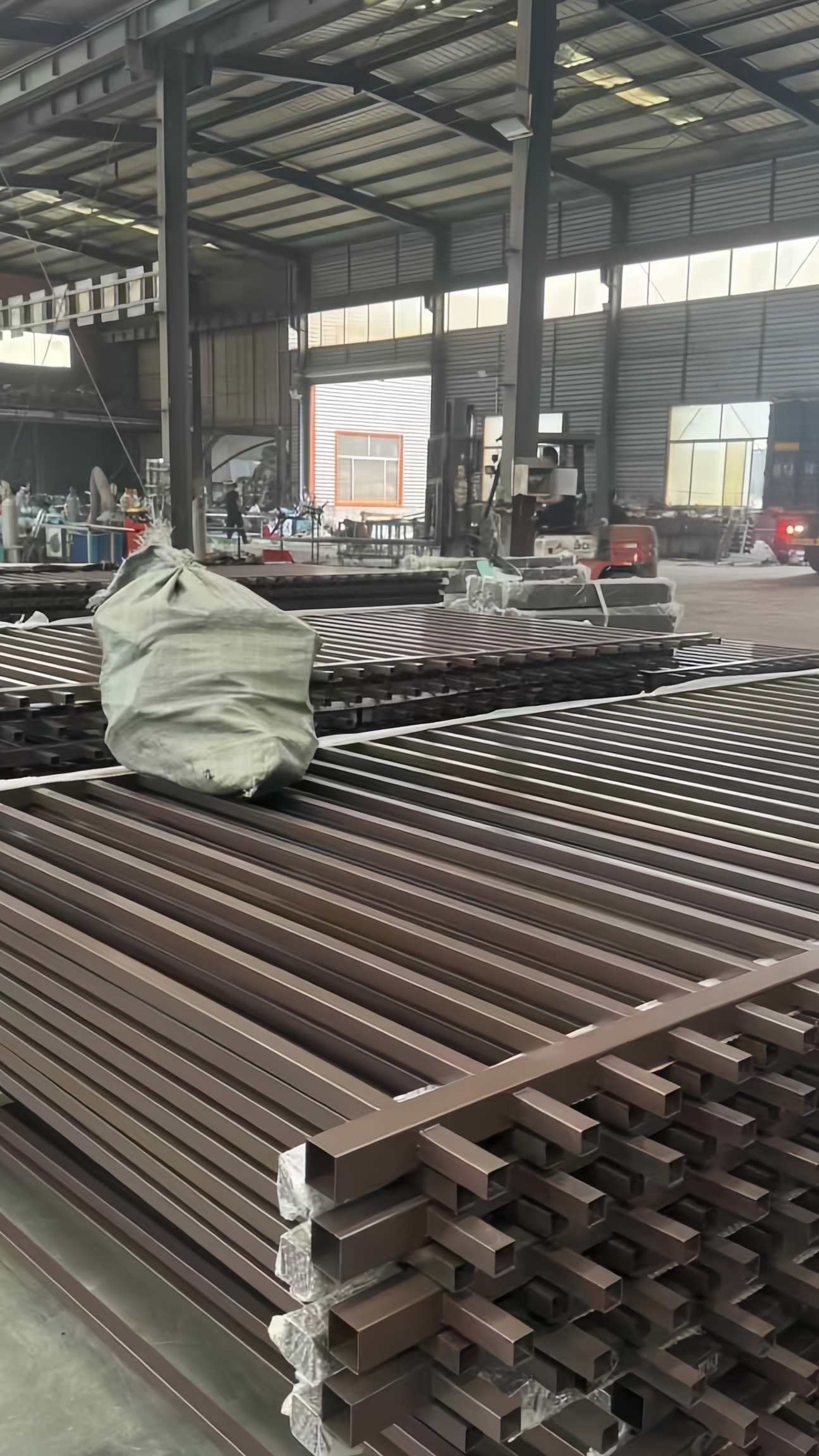 重庆铝合金栏杆多少钱一米