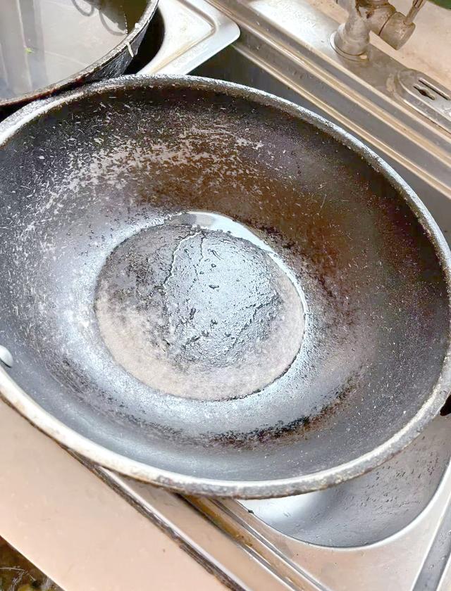 锅锈吃了对人体有害吗图片