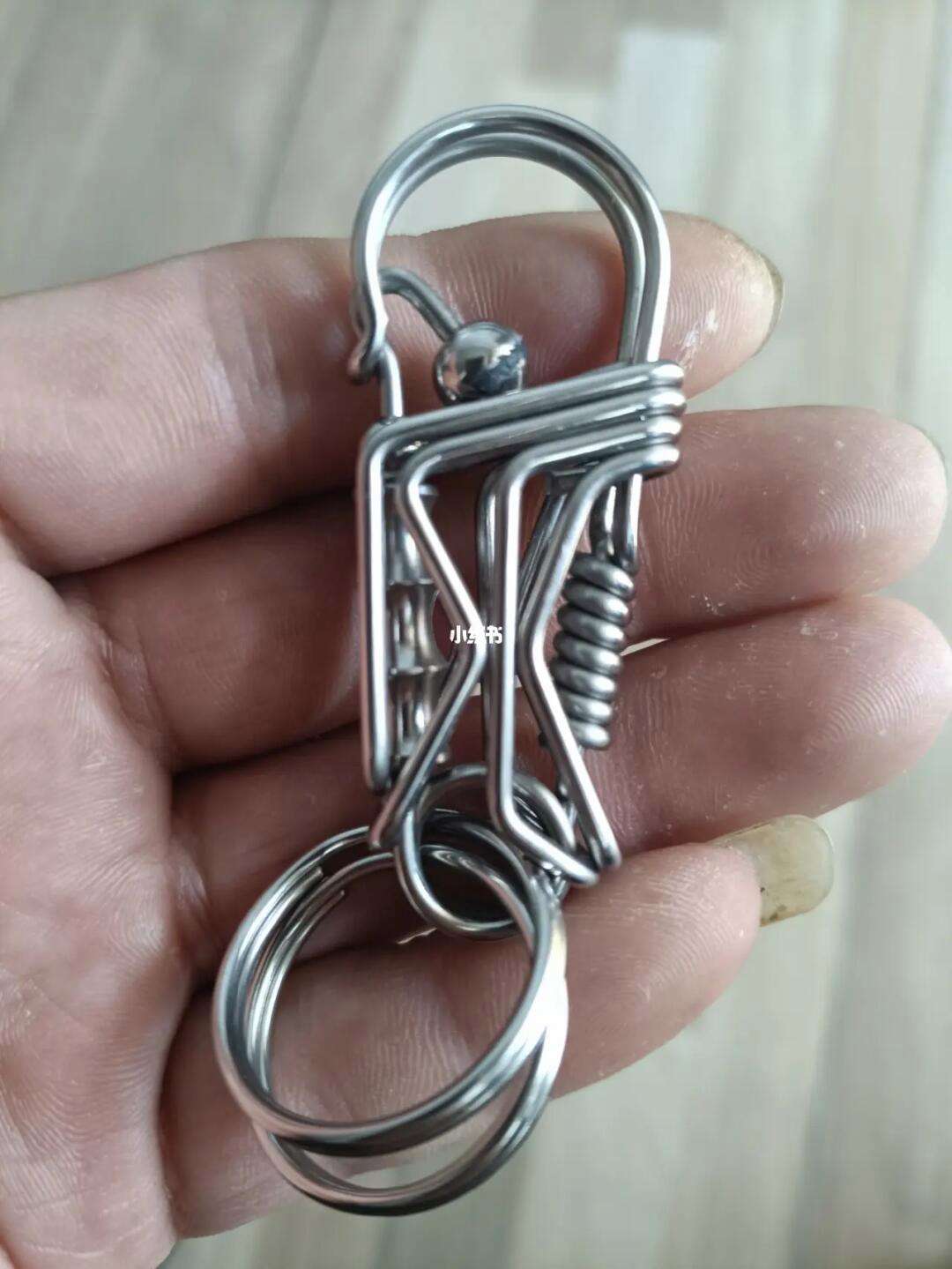 不锈钢简单钥匙扣制作教程,不锈钢简单钥匙扣制作教程