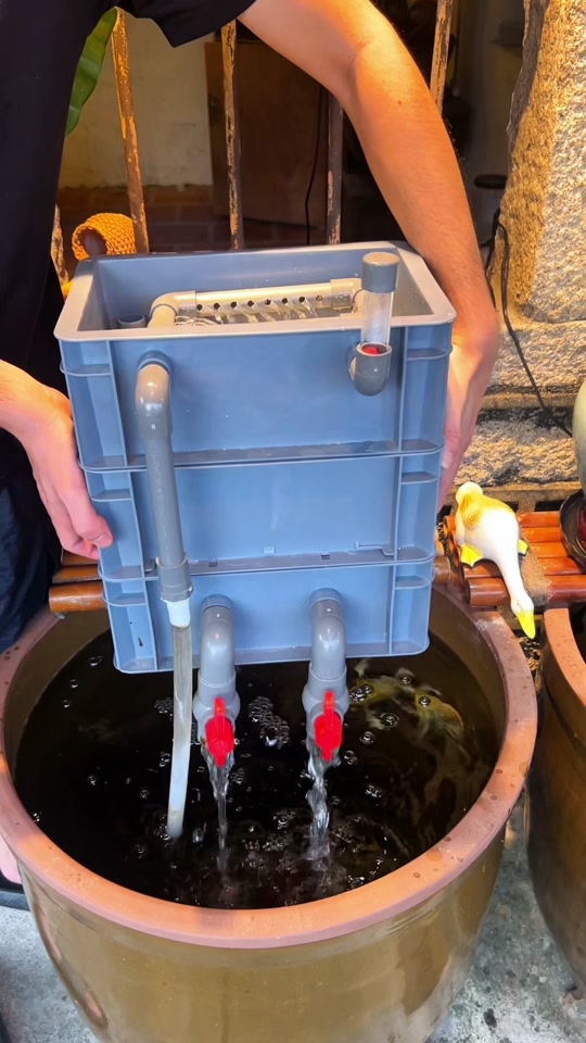 三层周转箱过滤器的制作方法