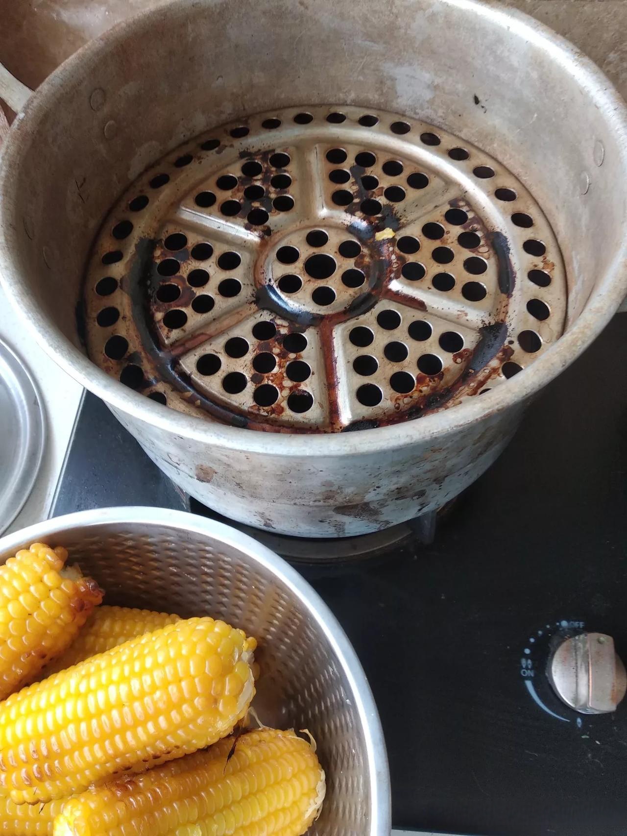 不锈钢锅烧糊了怎么办怎么去除