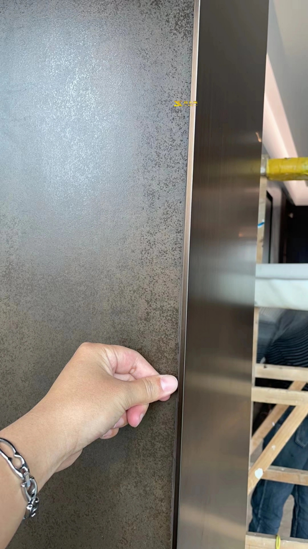 不锈钢门套价格一般多少钱一米