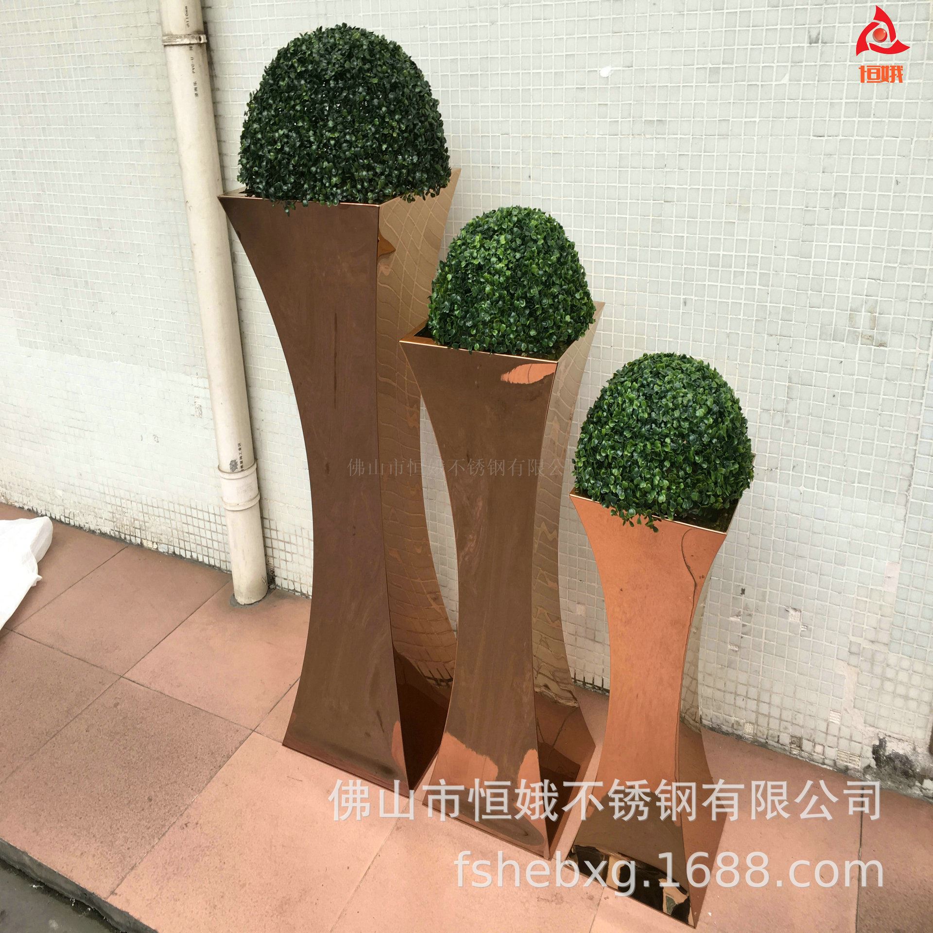 不锈钢花盆适合养植物吗