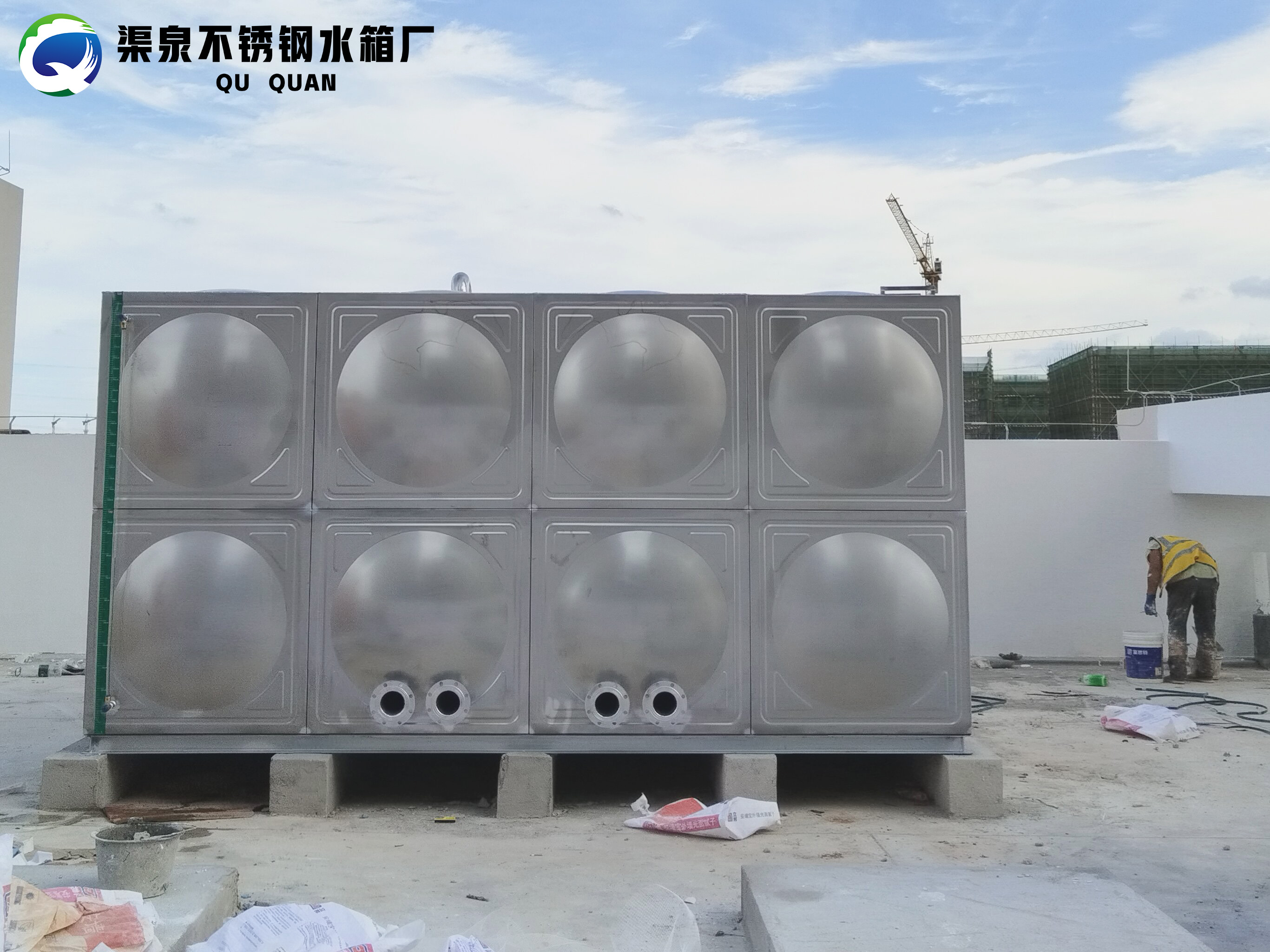不锈钢水箱如何接进水管
