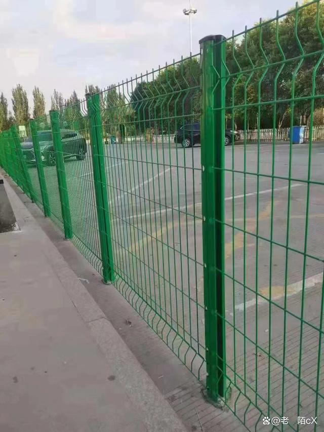 护栏网价格护栏多少钱一米c