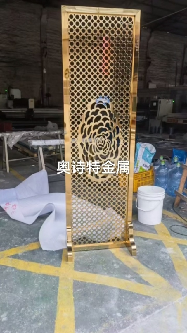不锈钢有什么金属合成